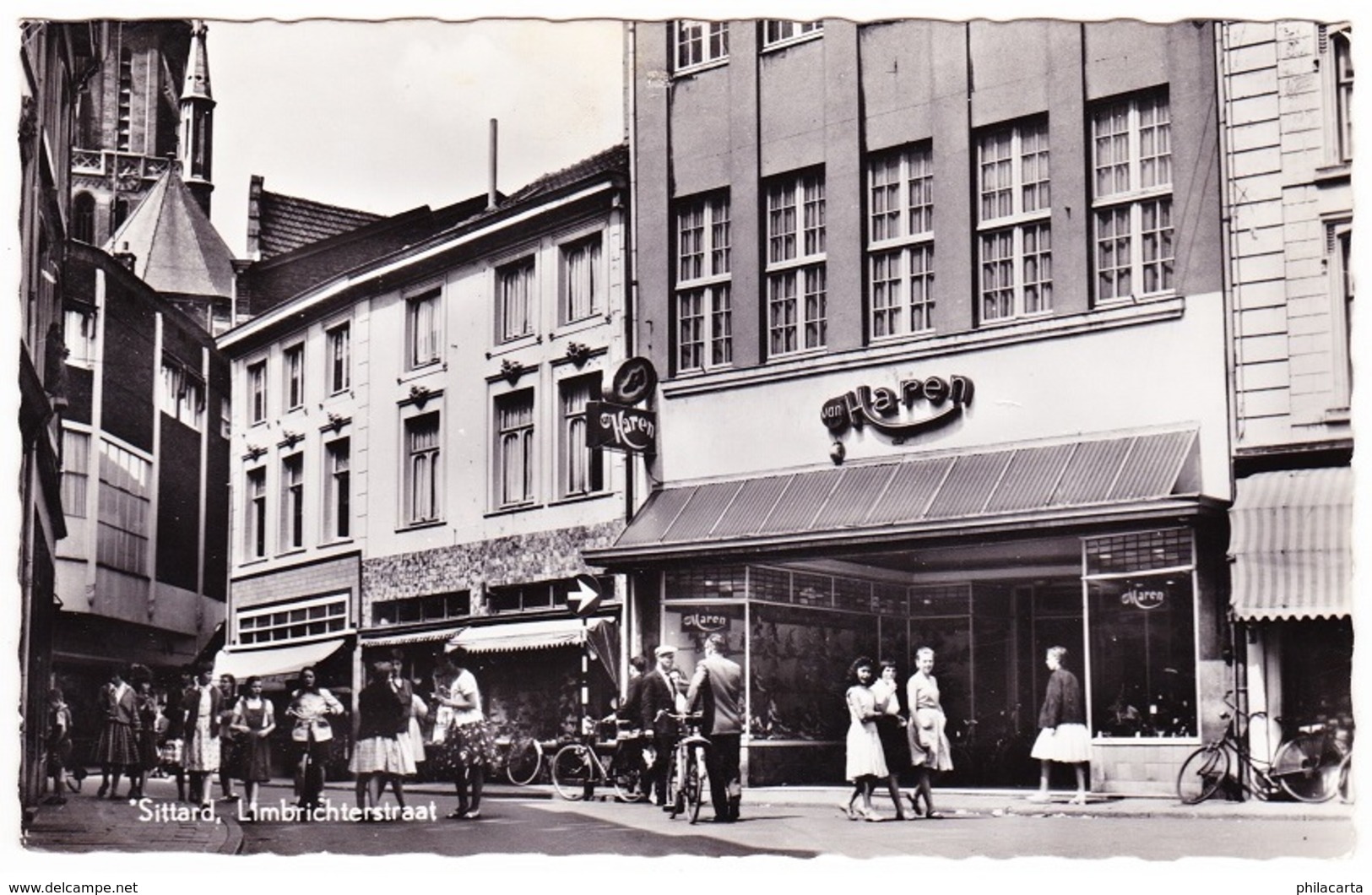 Sittard - Limbrichterstraat Met Volk - 1960 - Sittard