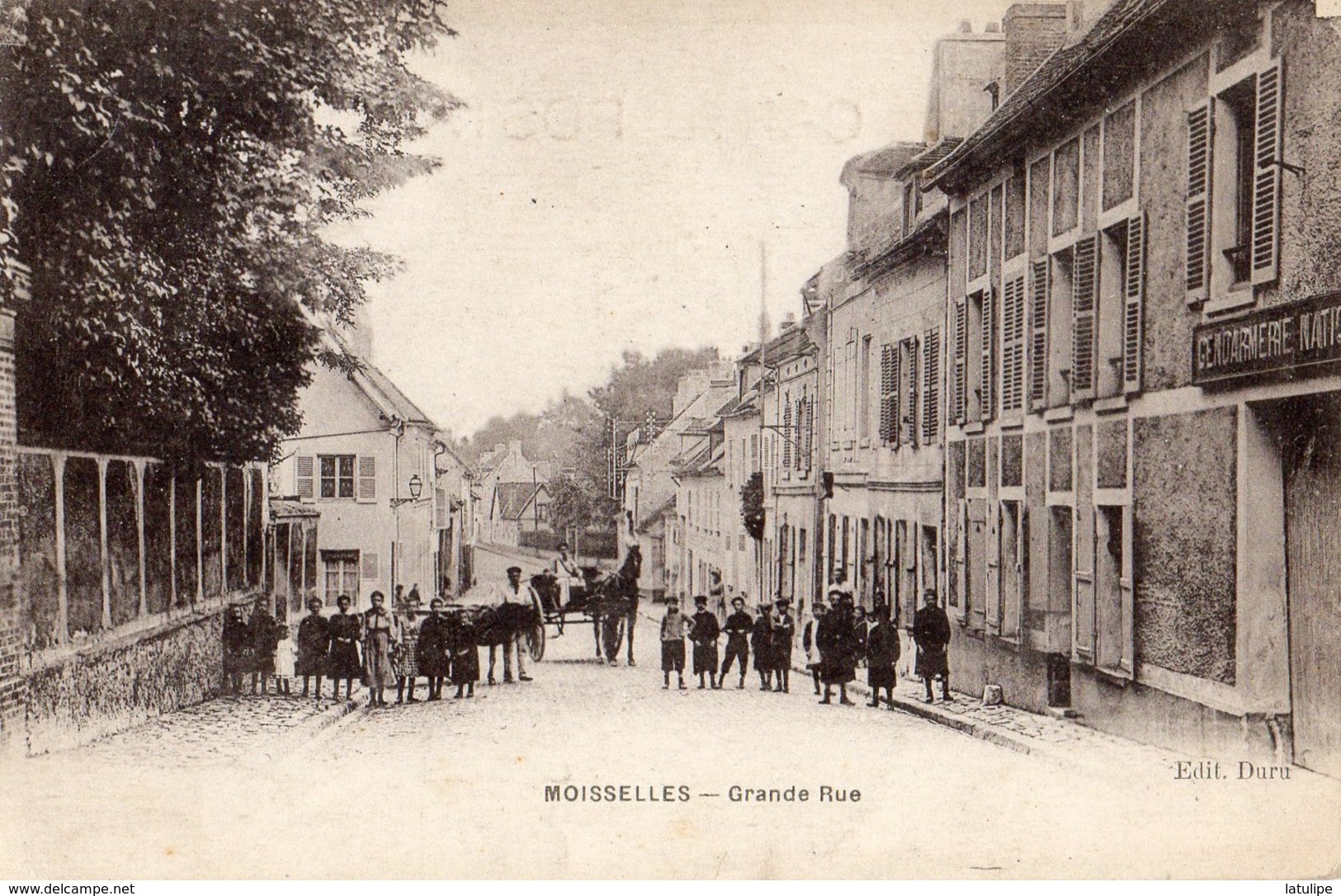 Moisselles  95   La Grande  Rue  Tres Tres Animée Et Attelage Charette A Cheval - Moisselles