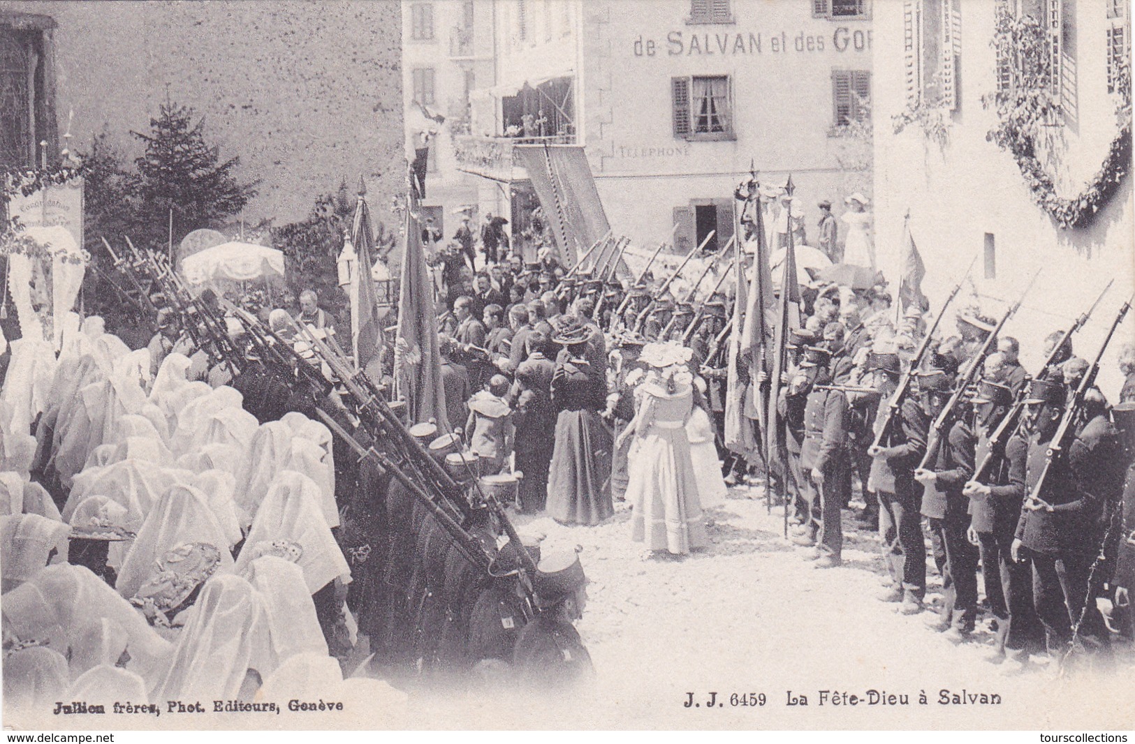 CPA SUISSE @ VALAIS - SALVAN - La Fête Dieu Procession Vers 1908 @ J.J 6459 - Salvan