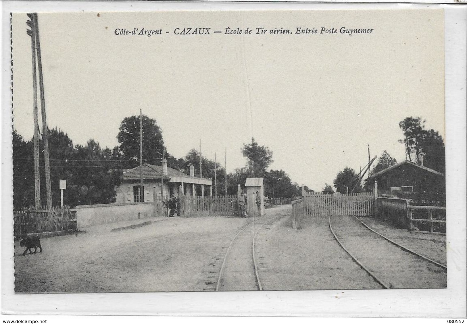 33 CAZAUX . Côte D'Argent , école De Tir Aérien , Entrée  , édit : Gaby Bessière La Teste , Années 10 , état SUP - Autres & Non Classés