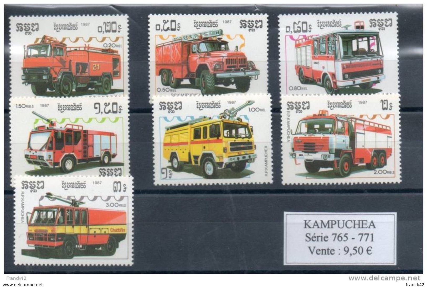 Kampuchéa.  Camions De Pompiers - Kampuchea