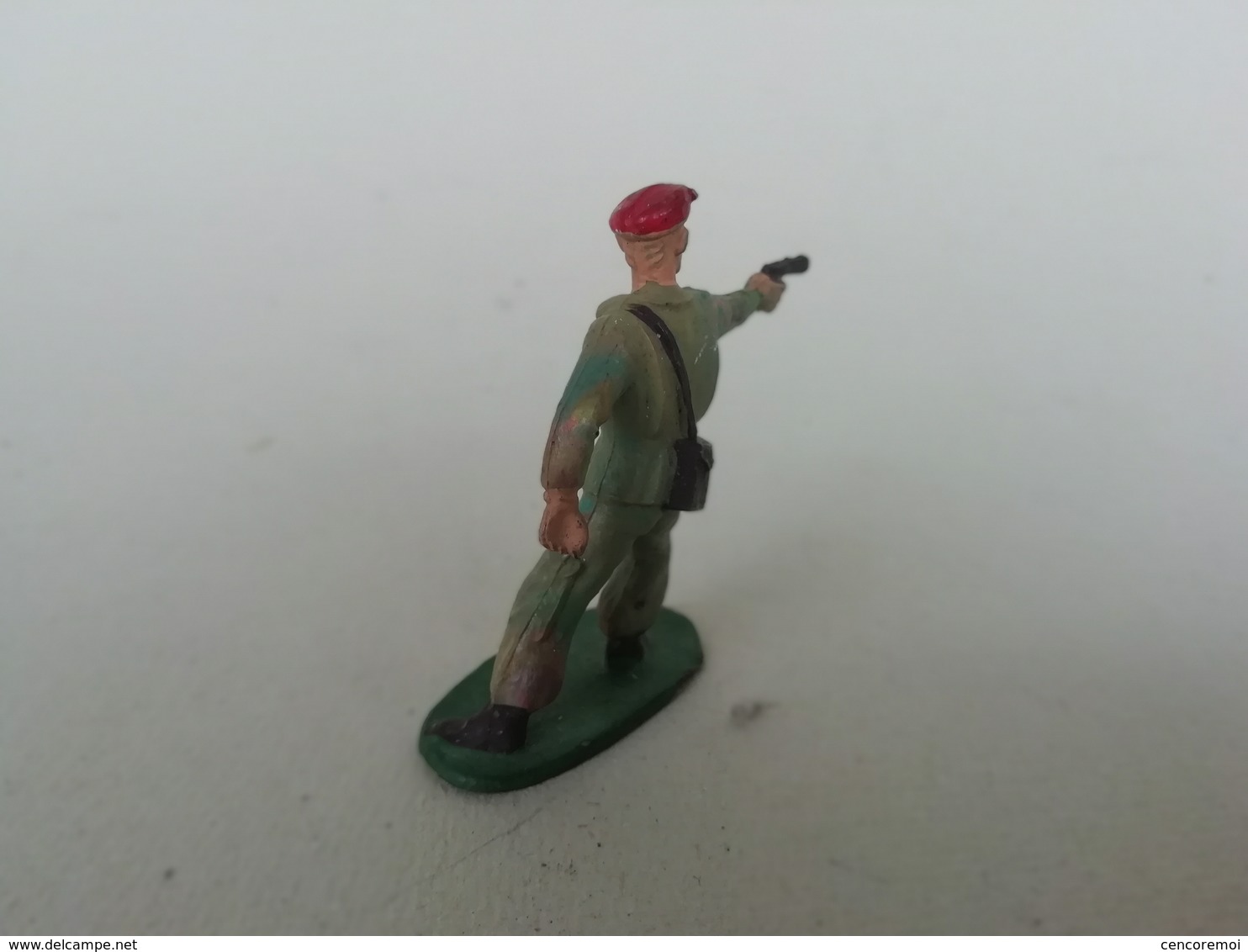 Ancien Jouet Soldat En Plastique Starlux - Starlux