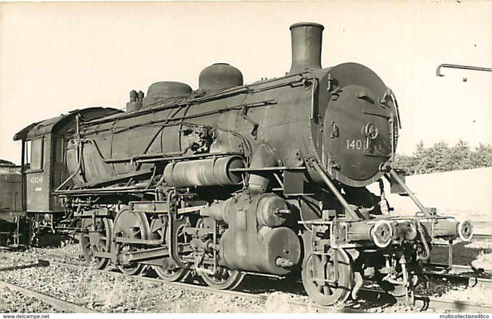 240519D TRANSPORT TRAIN CHEMIN DE FER - PHOTO VILAIN - 140B248 EST MONTROUGE - Gares - Avec Trains