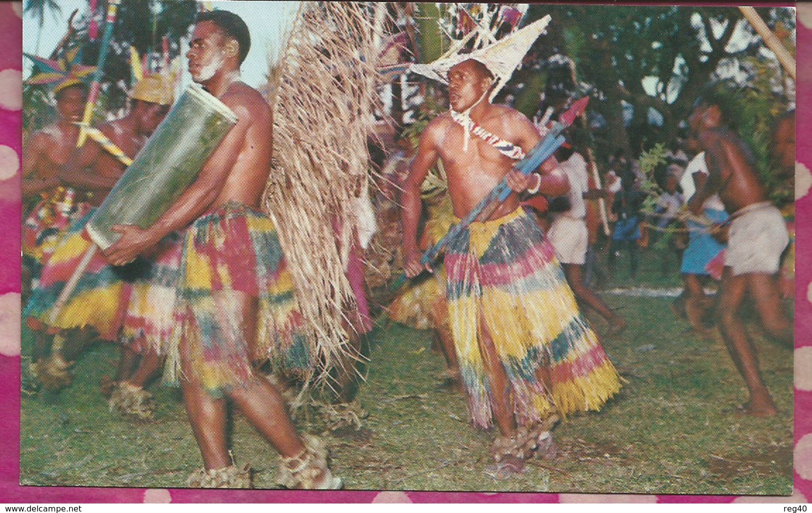 OCEANIE - 3 CP COLOURS PHOTOS - NEW HEBRIDES -  CEREMONIAL DANCE - Autres & Non Classés