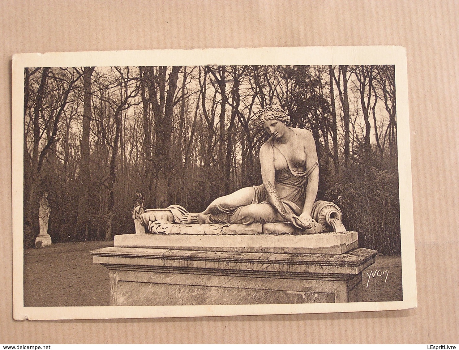 VERSAILLES Nymphe à La Coquille Statue Parc Département 78 Yvelines France Carte Postale Postcard - Versailles (Château)