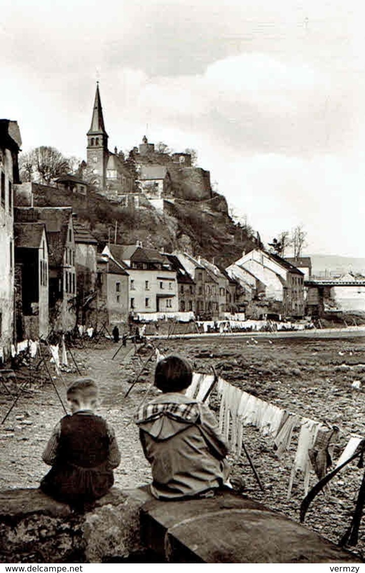 CPSM  SAARBURG : Unterstadt - Photo Véritable - Trier