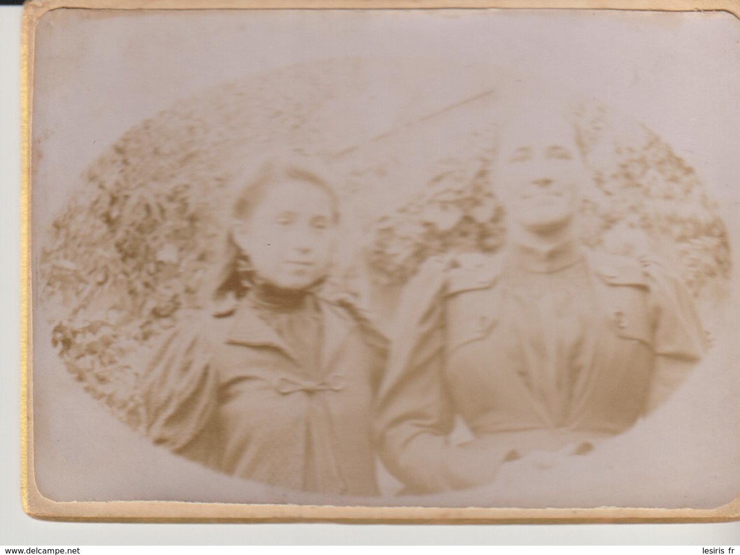 PHOTO SUR CARTON - COUPLE - J. PELAT - OCTOBRE 1898 - Personas Anónimos