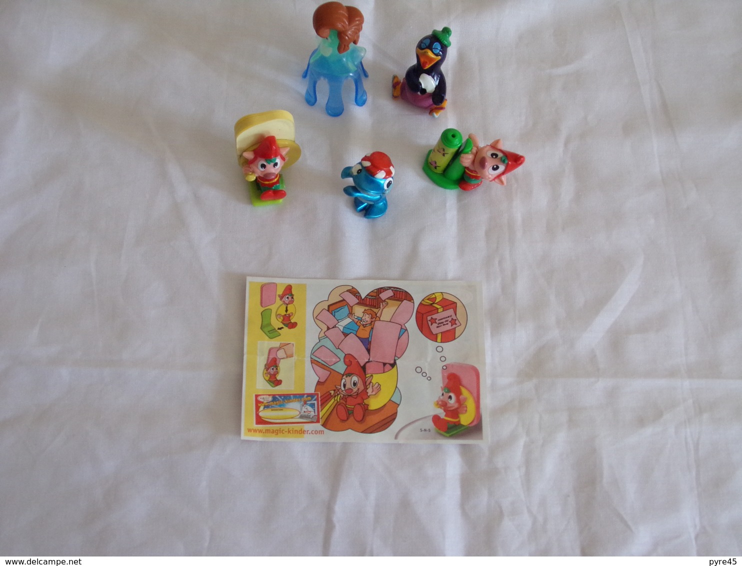 Figurines  Kinder ( 5 ) + 1 Notice De Montage - Other & Unclassified