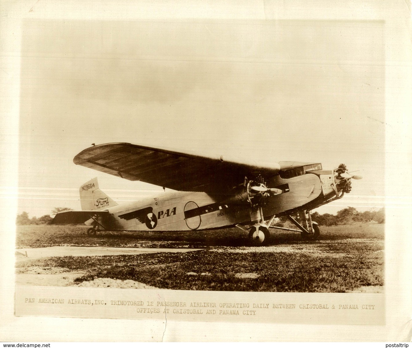 FORD  TRI MOTOR PAN AMERICAN AIRWAYS CRISTOBAL PANAMA CITY   ++ 25* 20 CM DE HAVILLAND  AIRCRAFT - Aviation