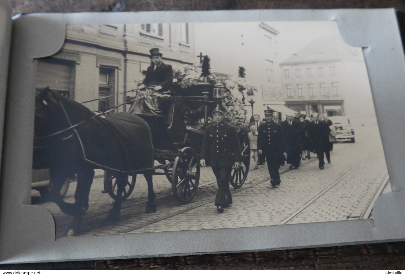 reportage photo foto reportage begrafenis funerailles chariot cheval paardenkoets