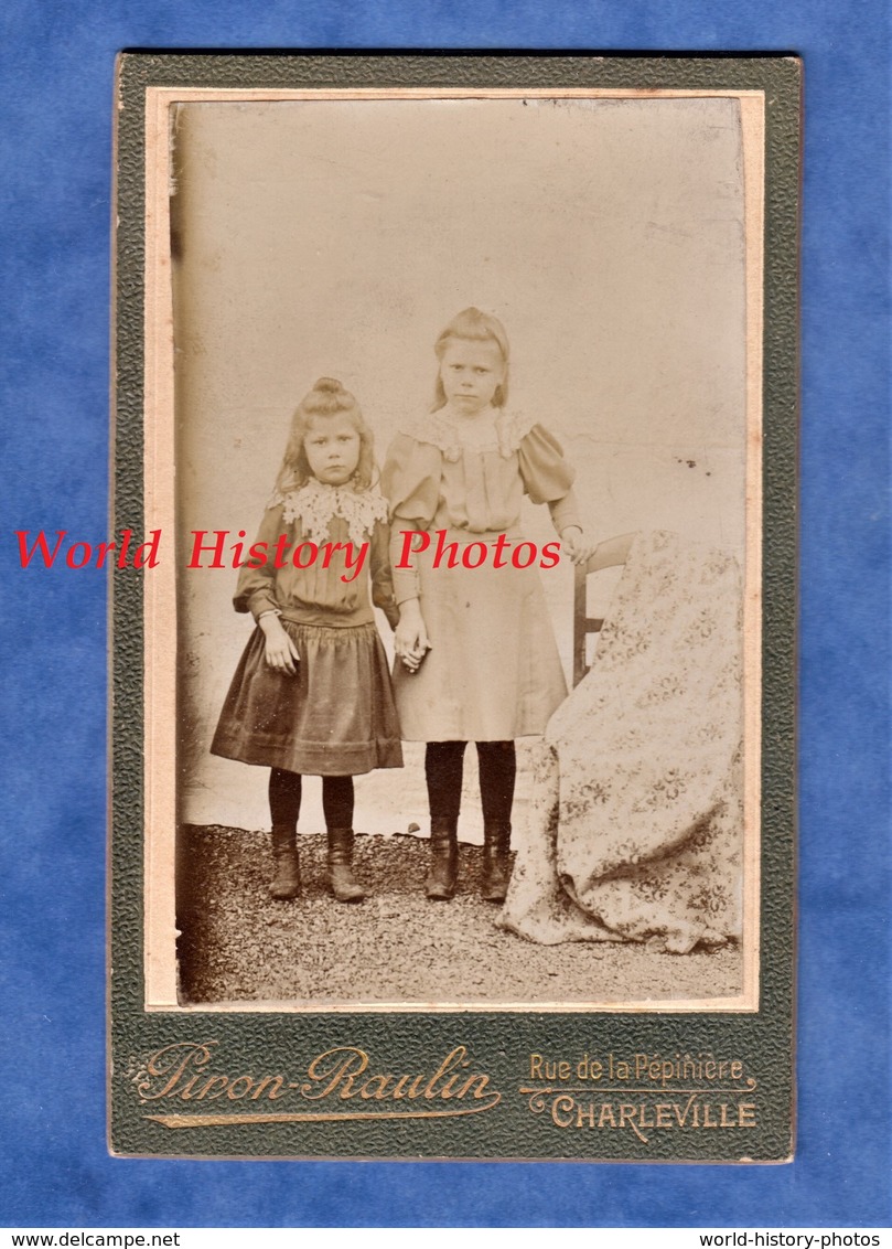 2 Photos Anciennes CDV - CHARLEVILLE Ardennes - Portrait De Garçon & Fille , Même Famille - Photographe Piron Raulin - Anciennes (Av. 1900)