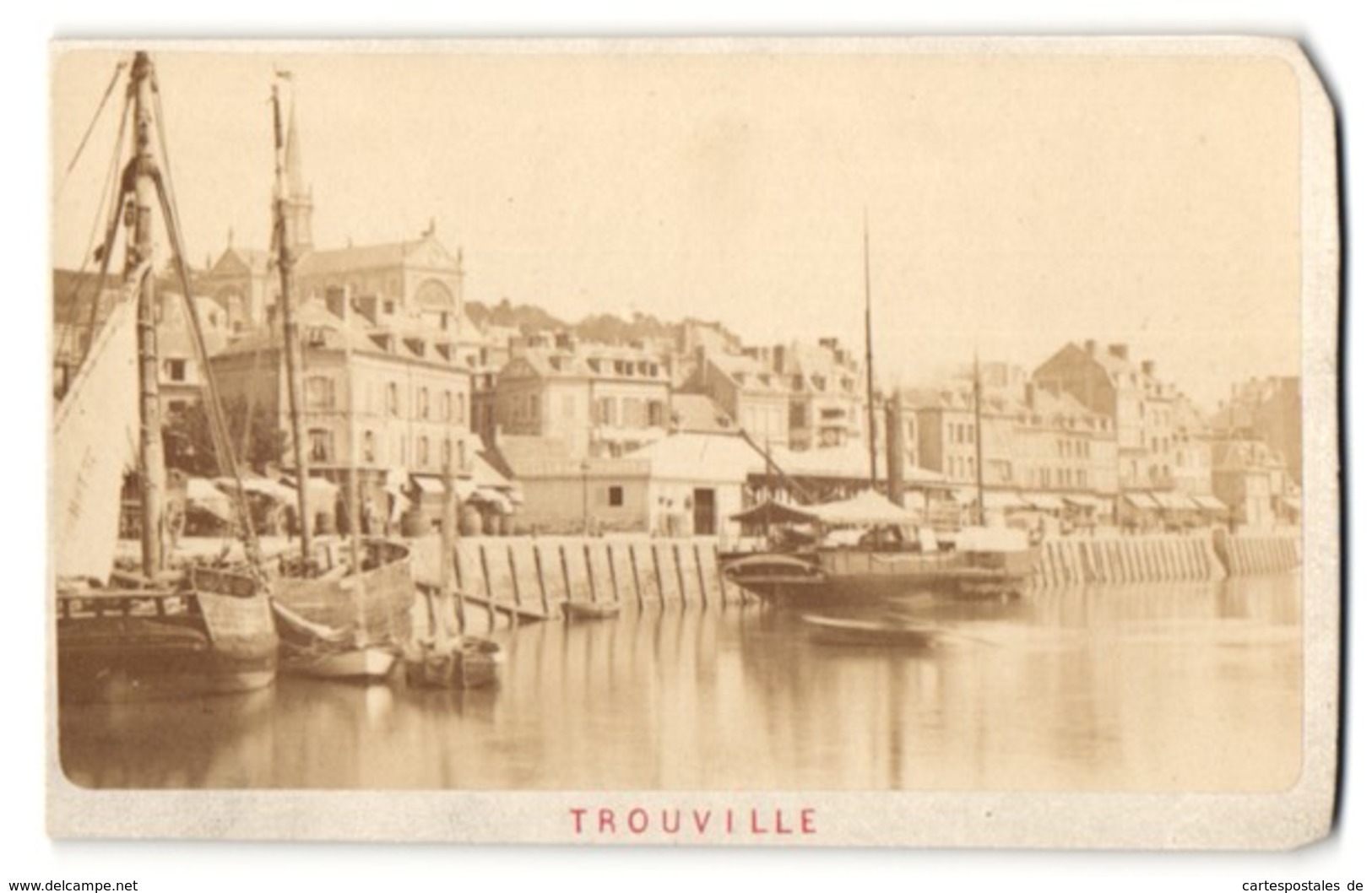 Photo Photographe Inconnu,  Vue De Trouville, Vue Sur Le Port Avec Voiliersn Et Häuser - Lieux