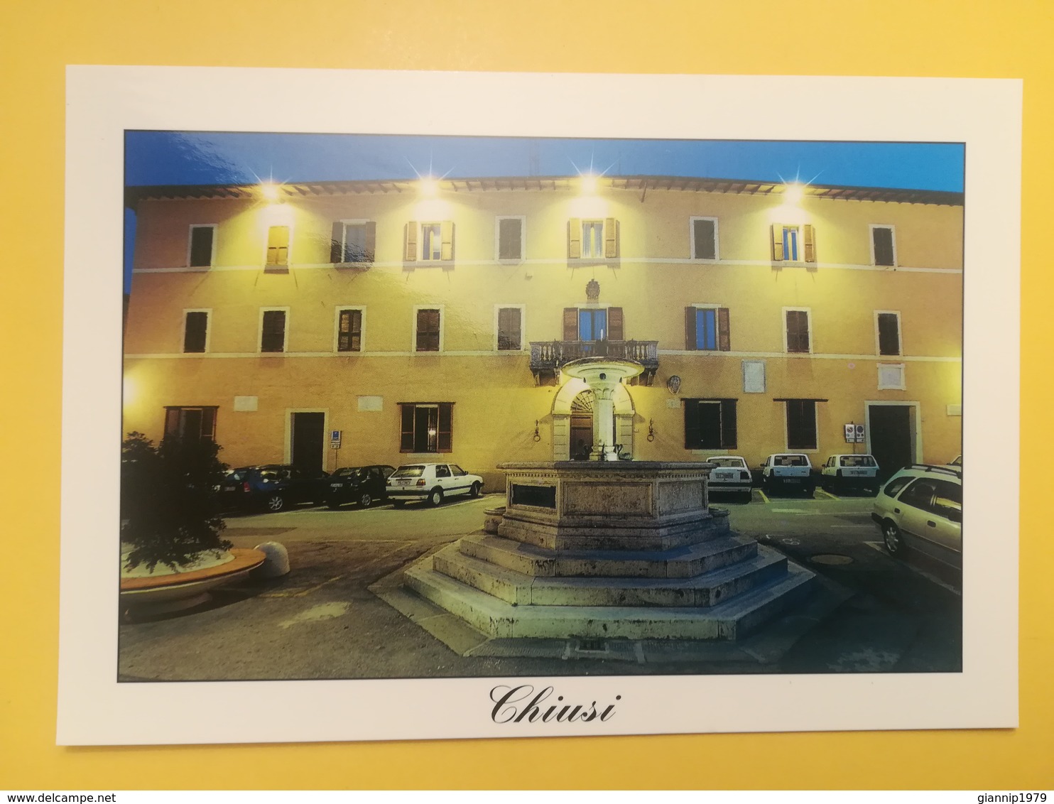 CARTOLINA POSTCARD NUOVA ITALIA ITALY TOSCANA SIENA CHIUSI VEDUTA NOTTURNA PIAZZA XX SETTEMBRE PALAZZO COMUNALE - Siena