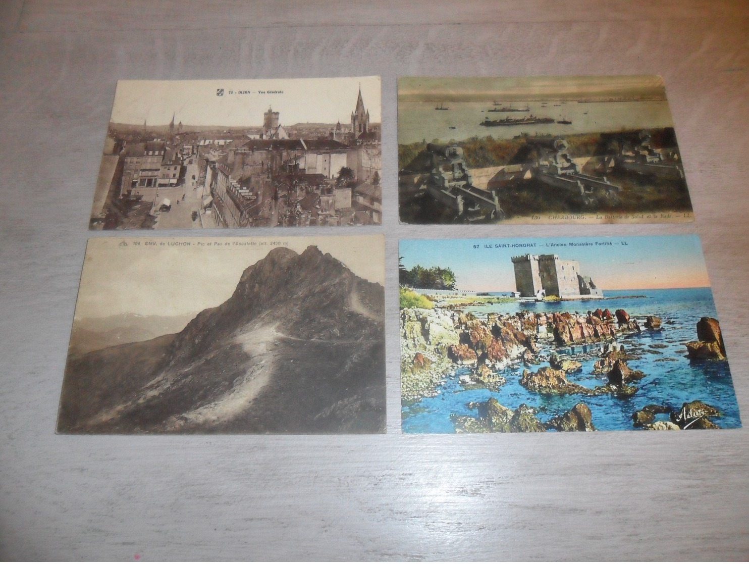 Lot De 20 Cartes Postales De France       Lot Van 20 Postkaarten Van Frankrijk  - 20 Scans - 5 - 99 Cartes