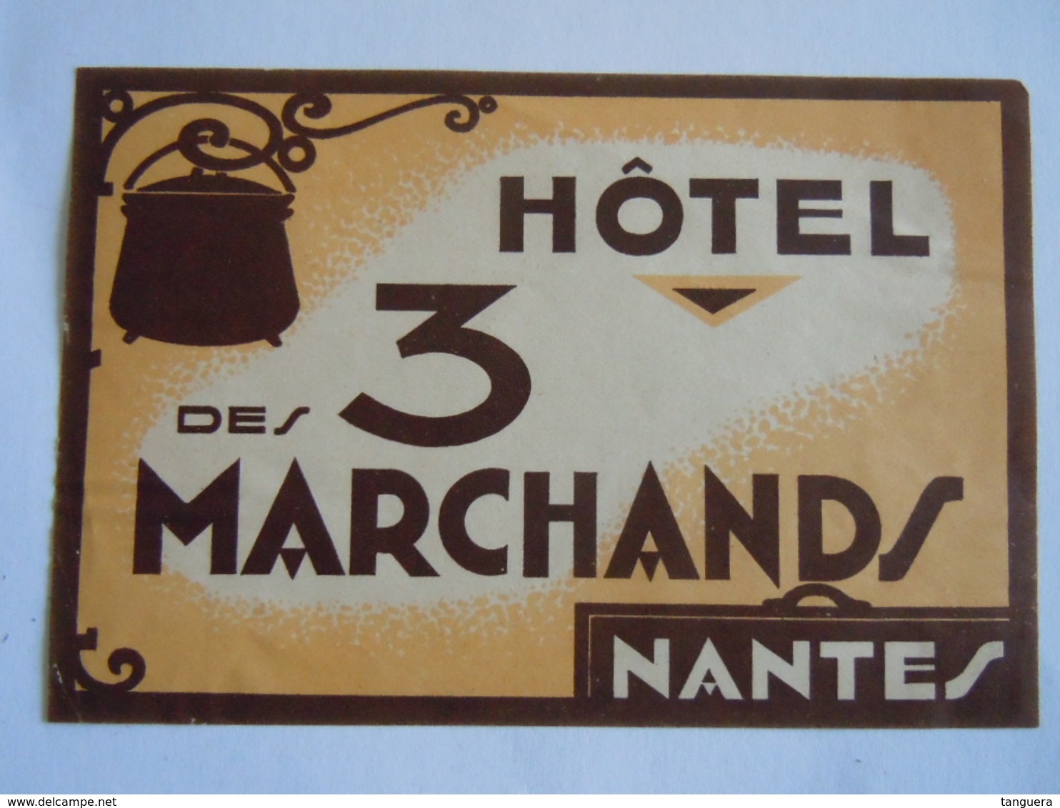 Etiquette Hotel Des 3 Marchands Nantes - Hotel Labels