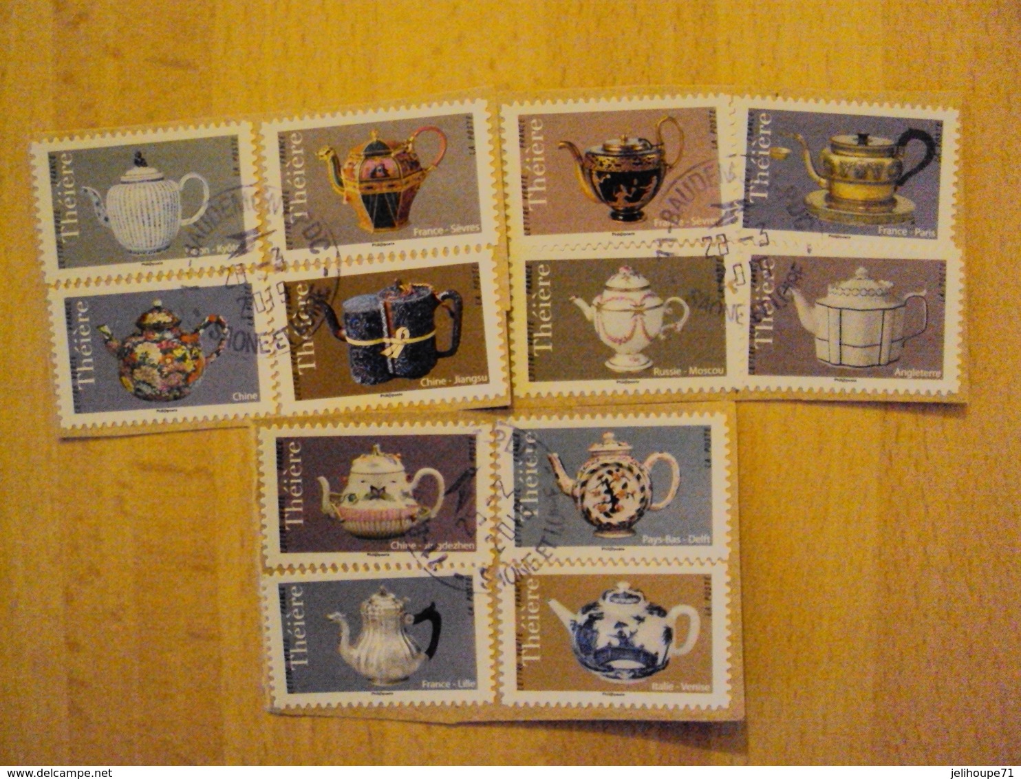 Timbres Adhésifs - Série Complète "théières" Oblitérations Cachets Ronds (sur Fragment) - Used Stamps