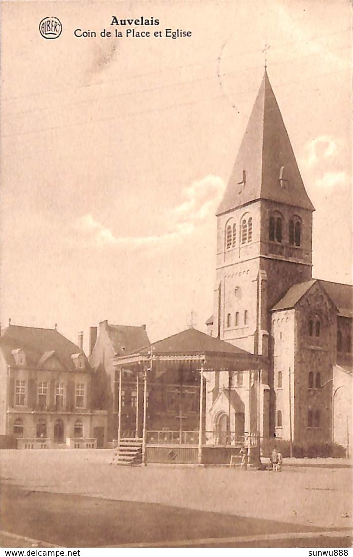 Auvelais - Coin De La Place Et Eglise (kiosque, Animée, Edition Artistique D L S 1927) - Sambreville