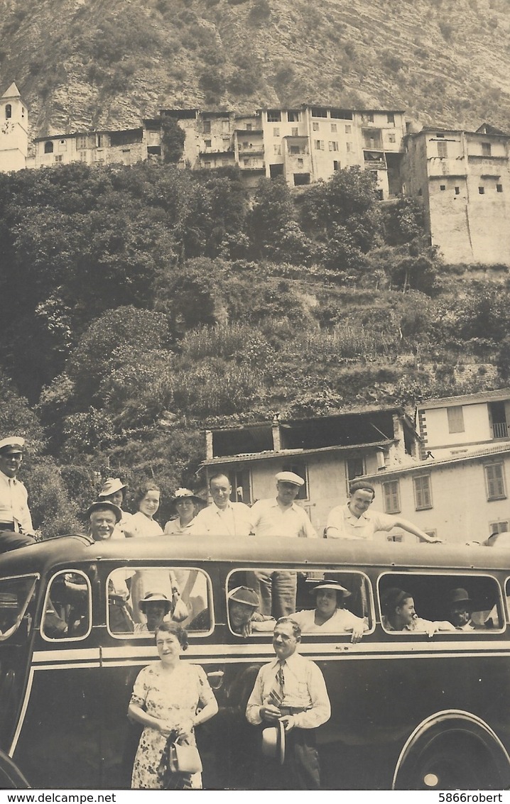 CARTE POSTALE PHOTO ARGENTIQUE ORIGINALE ANCIENNE JOURNEE VISITE A TOUET SUR VAR AUTOCAR TOURISTES ALPES MARTITIMES (06) - Photographie