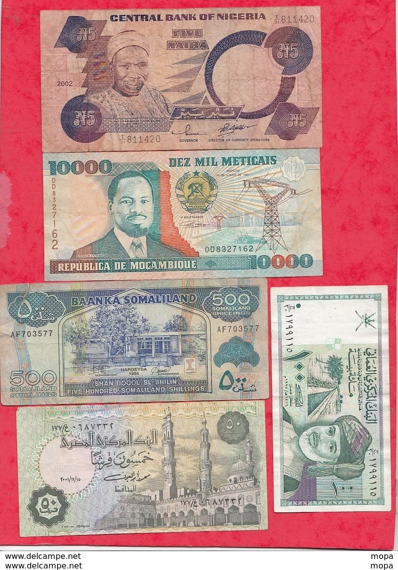 Autres-Afrique 8 Billets 6  Dans L 'état Et 2 état Moyen   Lot N °1 - Autres - Afrique