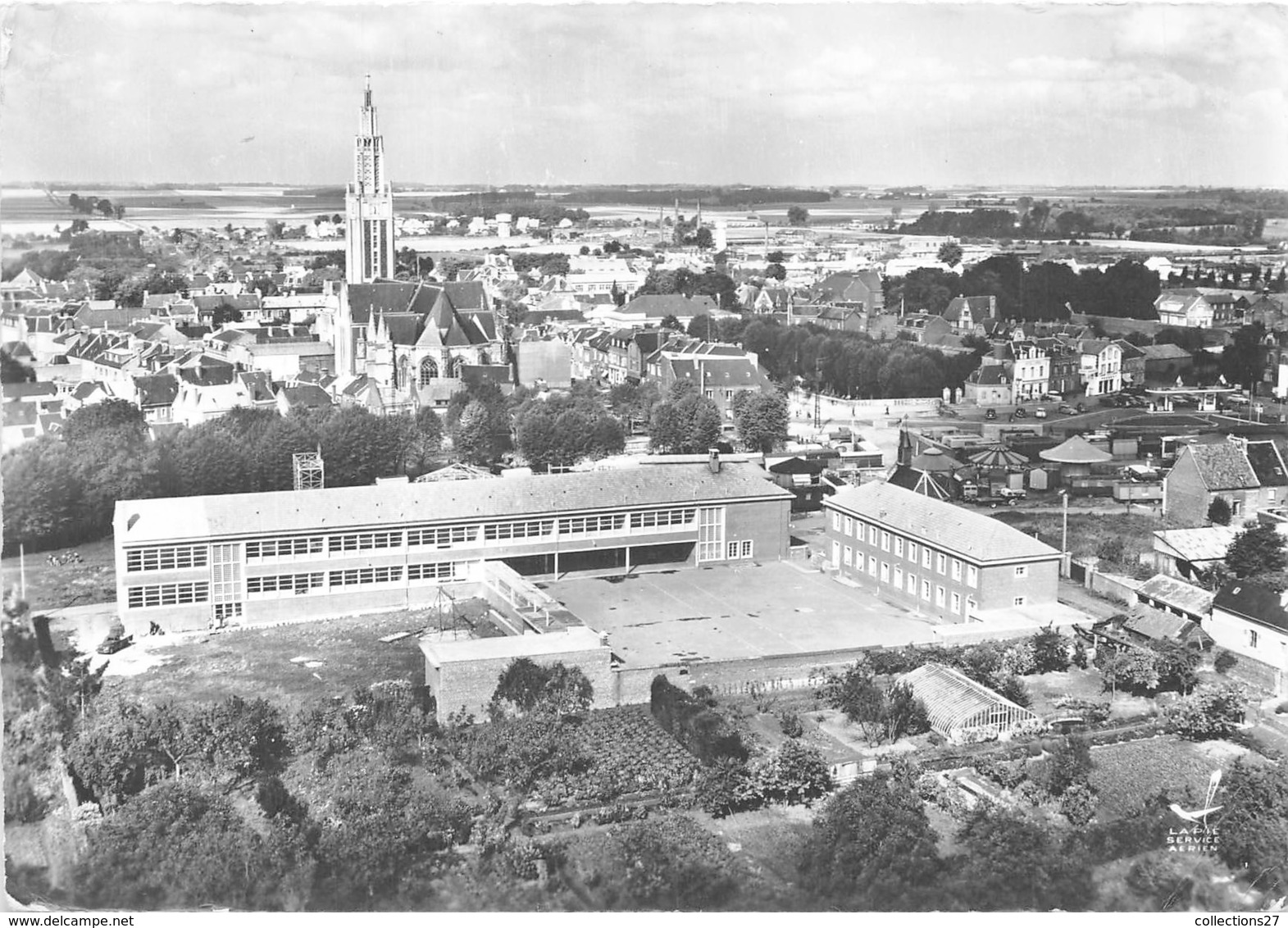 80-ROYE-GROUPE SCOLAIRE DES GARCONS VUE DU CIEL - Roye