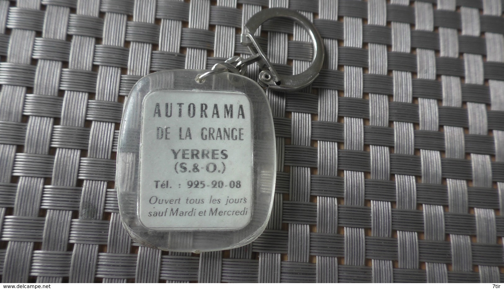 PORTE CLEF AUTORAMA DE LA GRANGE YERRES OUVERT TOUS LES JOURS - Porte-clefs