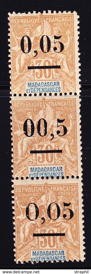 O MADAGASCAR - O - N°53II- Bloc De 4 - Gros "O" - TB/SUP - Autres & Non Classés