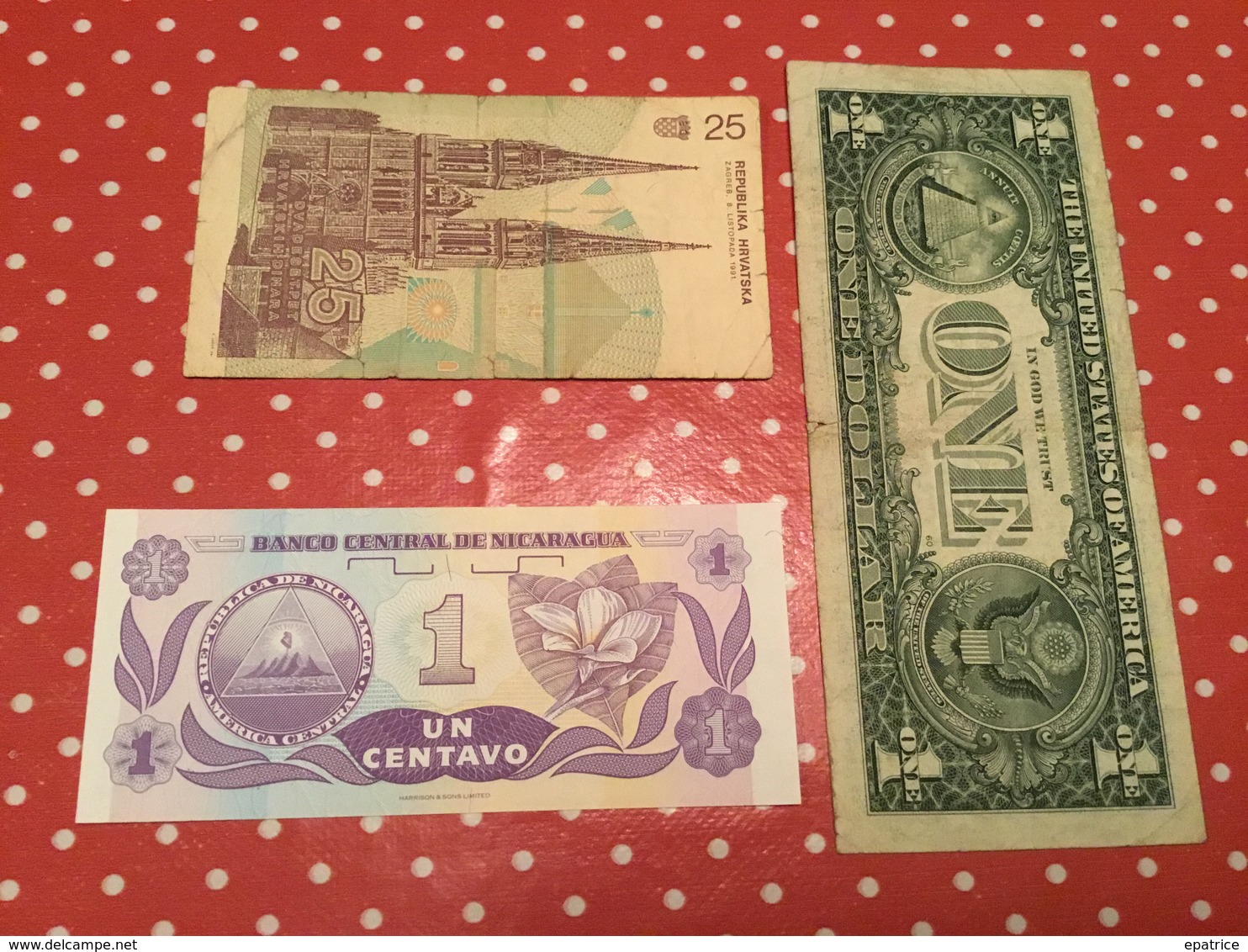 LOT DE 3 BILLETS Voir Le Scan - Lots & Kiloware - Banknotes