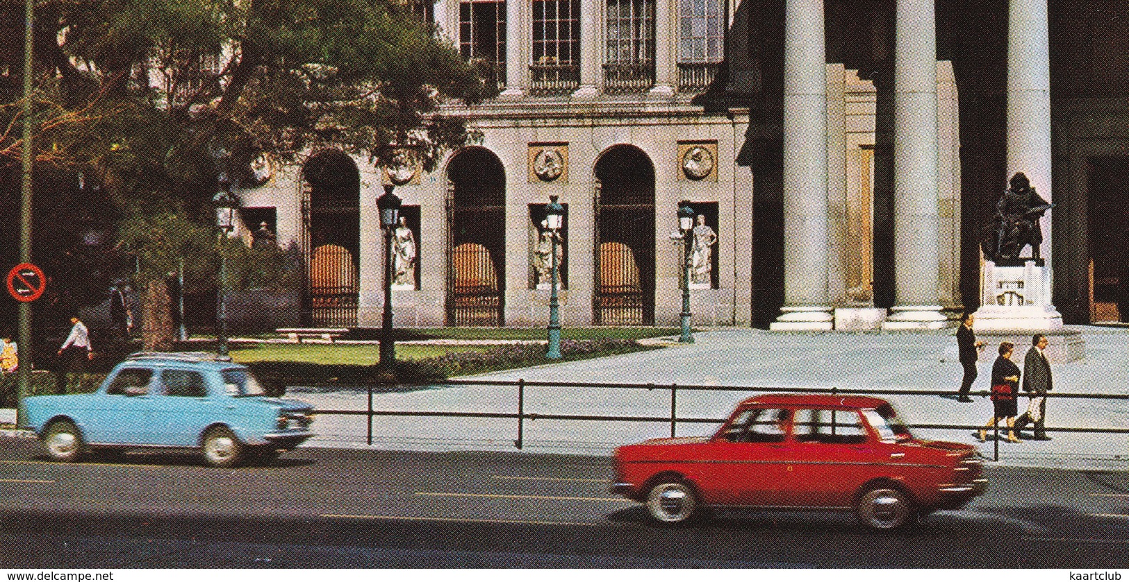 Madrid: 2x SIMCA 1000 - Museo Del Prado -  (Espana/Spain) - Toerisme