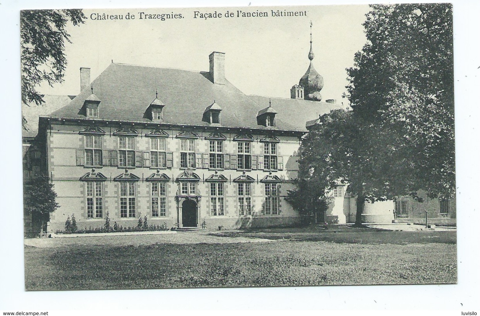 Trazegnies Château  La Façade De L'Ancien Bâtiment - Courcelles