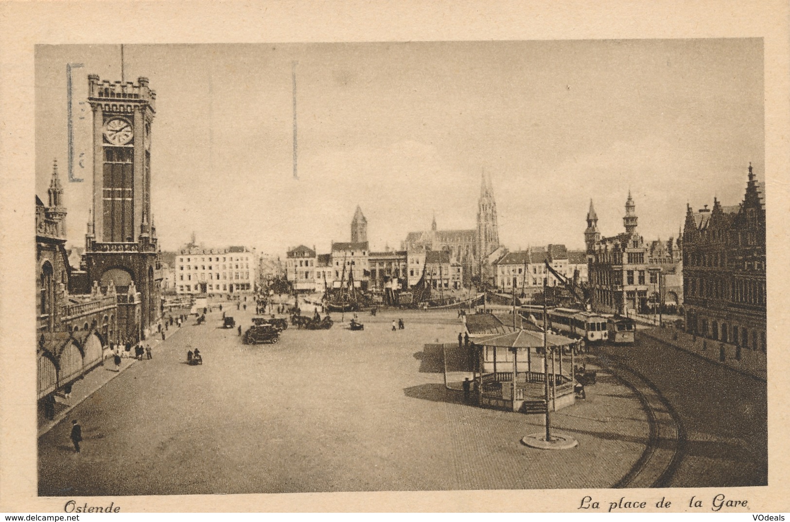 CPA - Belgique - Oostende - Ostende - La Place De La Gare - Oostende