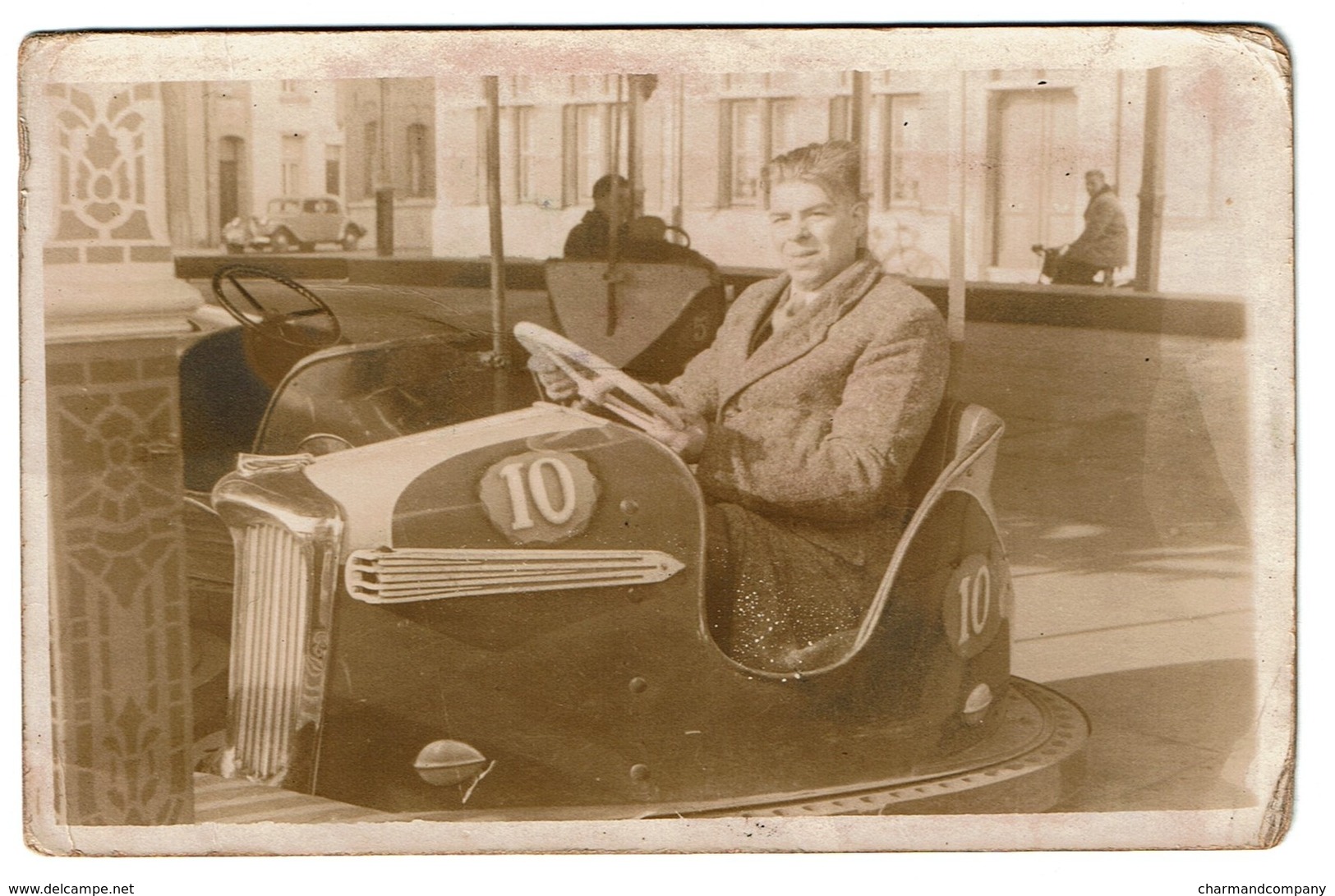 C1940 - Carte Photo - Auto-Tamponneuse - Foire - Manège - 2 Scans - Automobiles