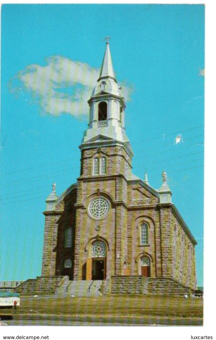 L' EGLISE ST PIERRE. CHETICAMP. CAPE BRETON. - Cape Breton