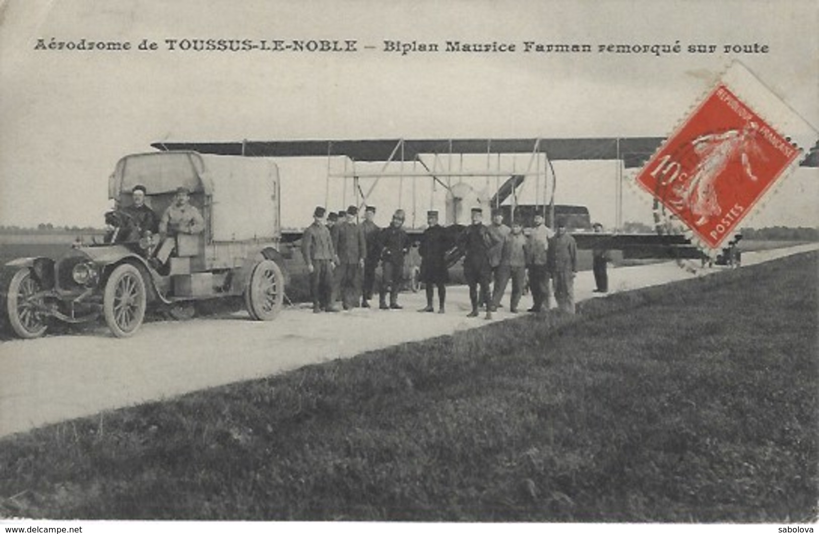 Toussus  Le Noble Aérodrome Biplan Maurice Farman Remorqué Sur Route - Toussus Le Noble