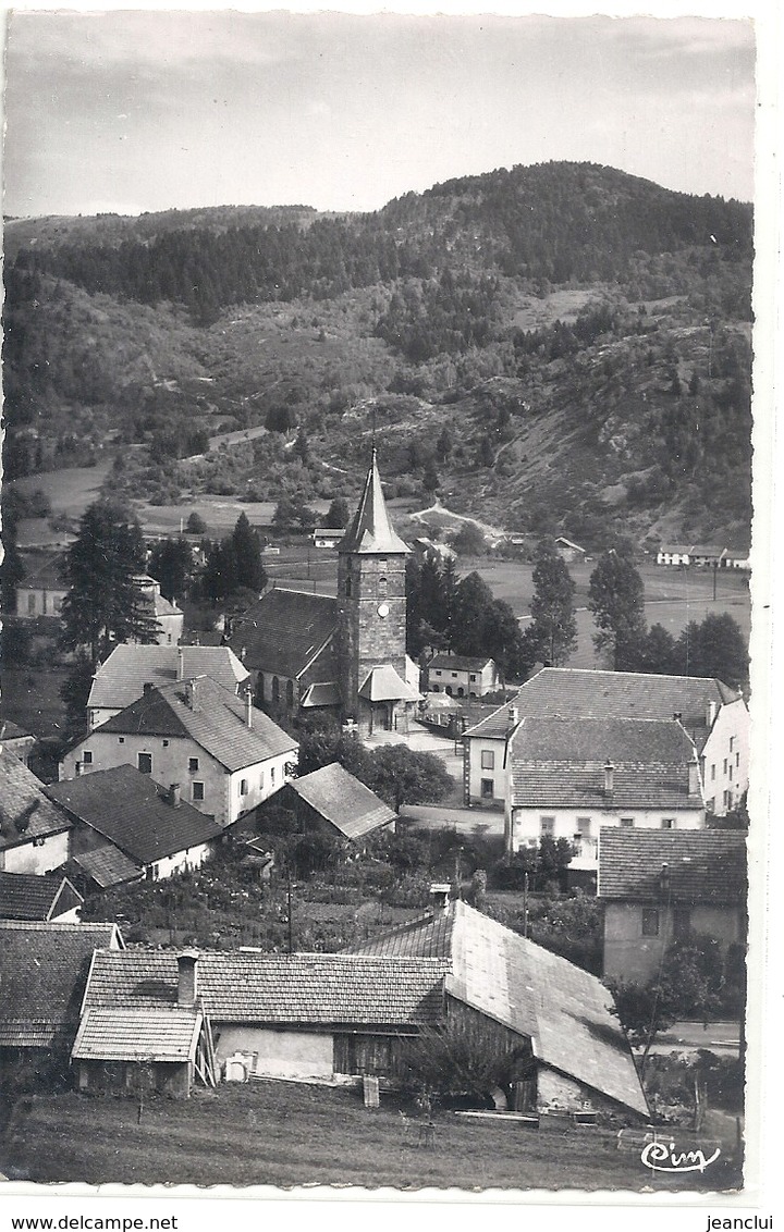 Cpsm Format Cpa - SERVANCE . PLACE DE L'EGLISE ET BOURGAGOTTE , LE MONT CORNU . AFFR LE 26-8-1955 . 2 SCANES - Autres & Non Classés