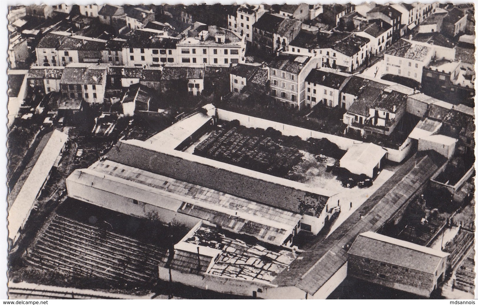 Le Boulou  SA Des Bouchons Torrent Vue Aérienne De L'Usine Du Boulou  Non Voyagé - Autres & Non Classés