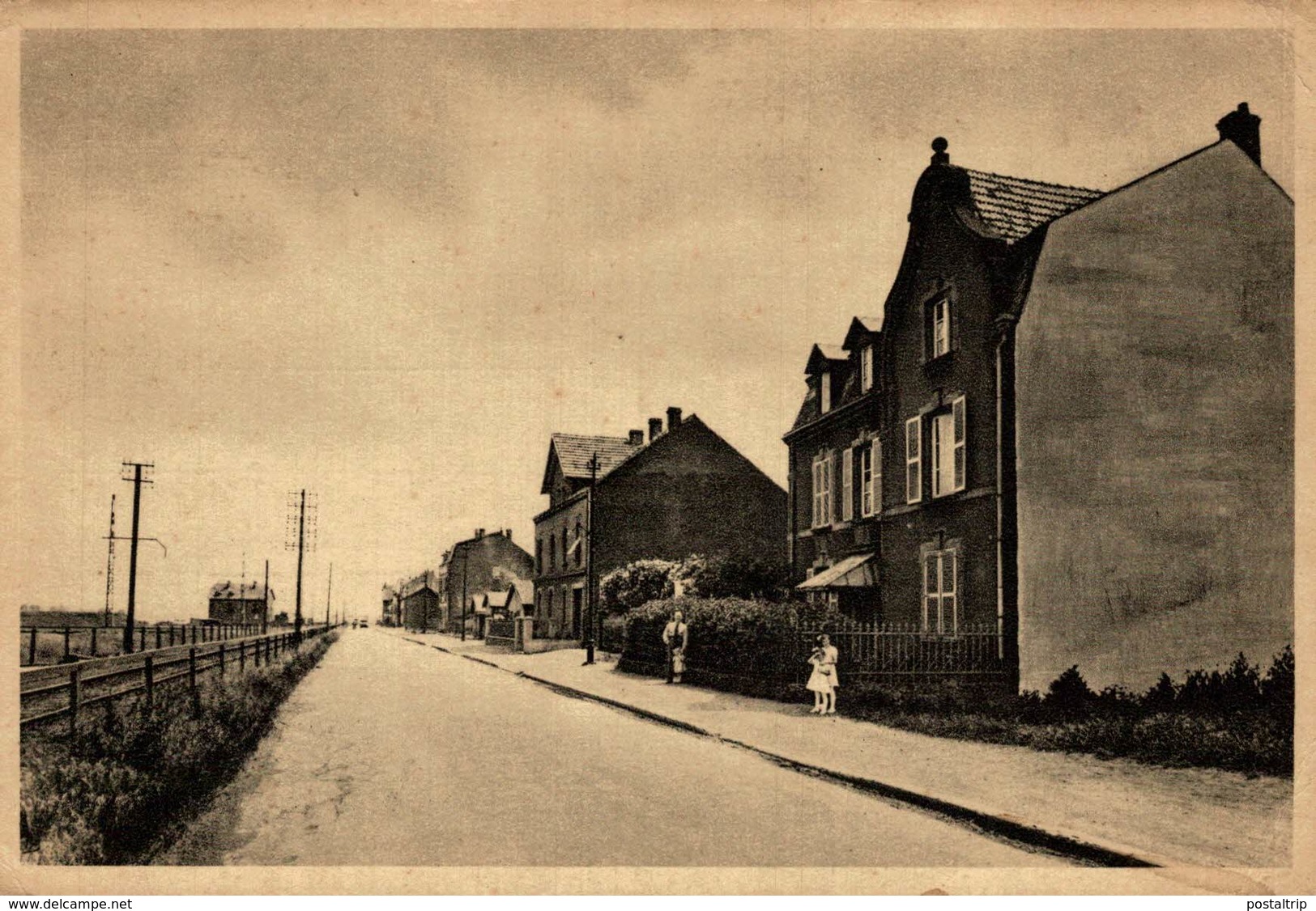 Moselle - Amneville - La Rue De La République. Francia  France Frankreich - Autres & Non Classés