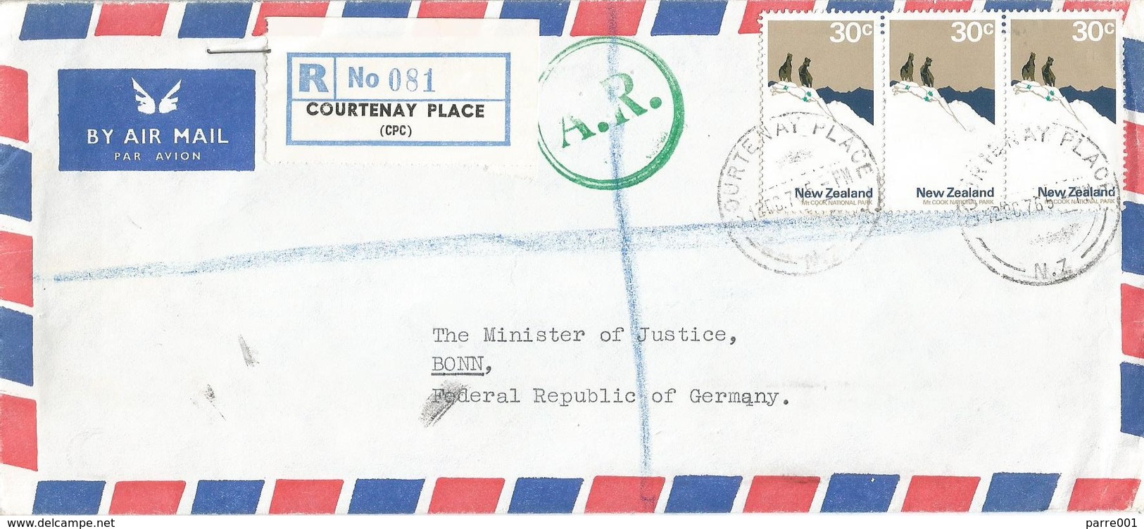 New Zealand 1976 Courtenay Place Mt Cook National Park Advice Of Receipt AR Registered Cover - Brieven En Documenten