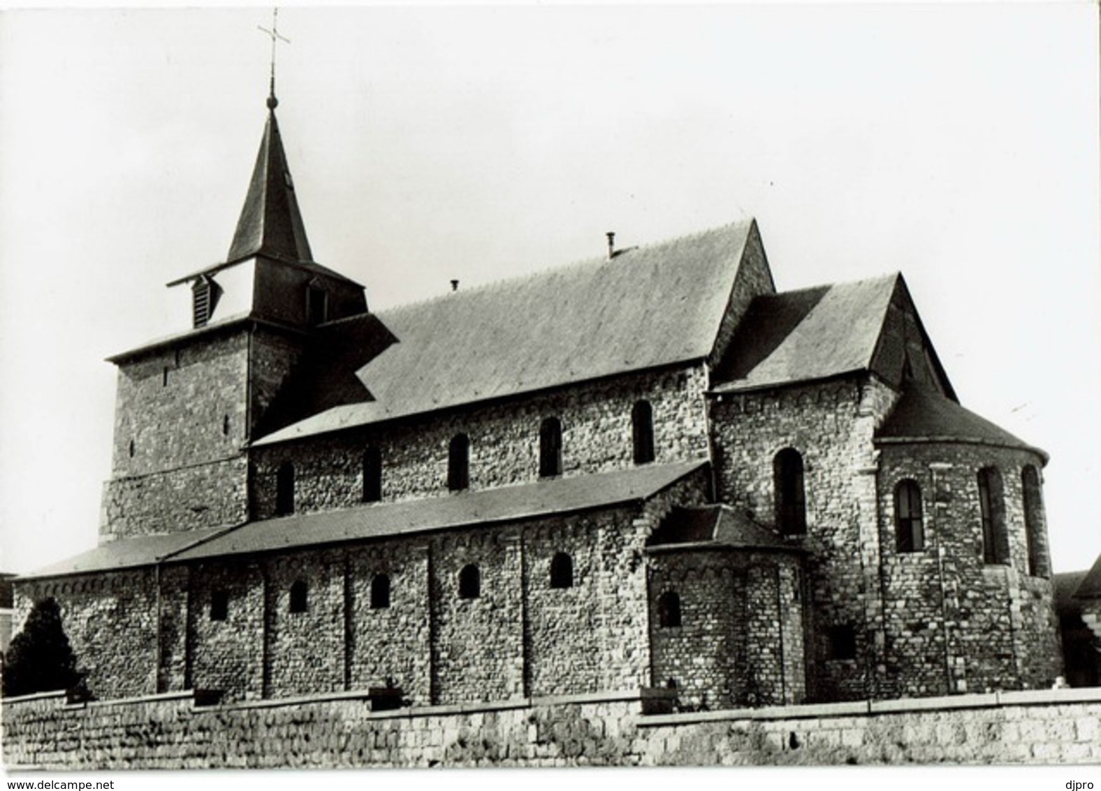 Ocquier En Condroz  L'eglise Romane - Clavier