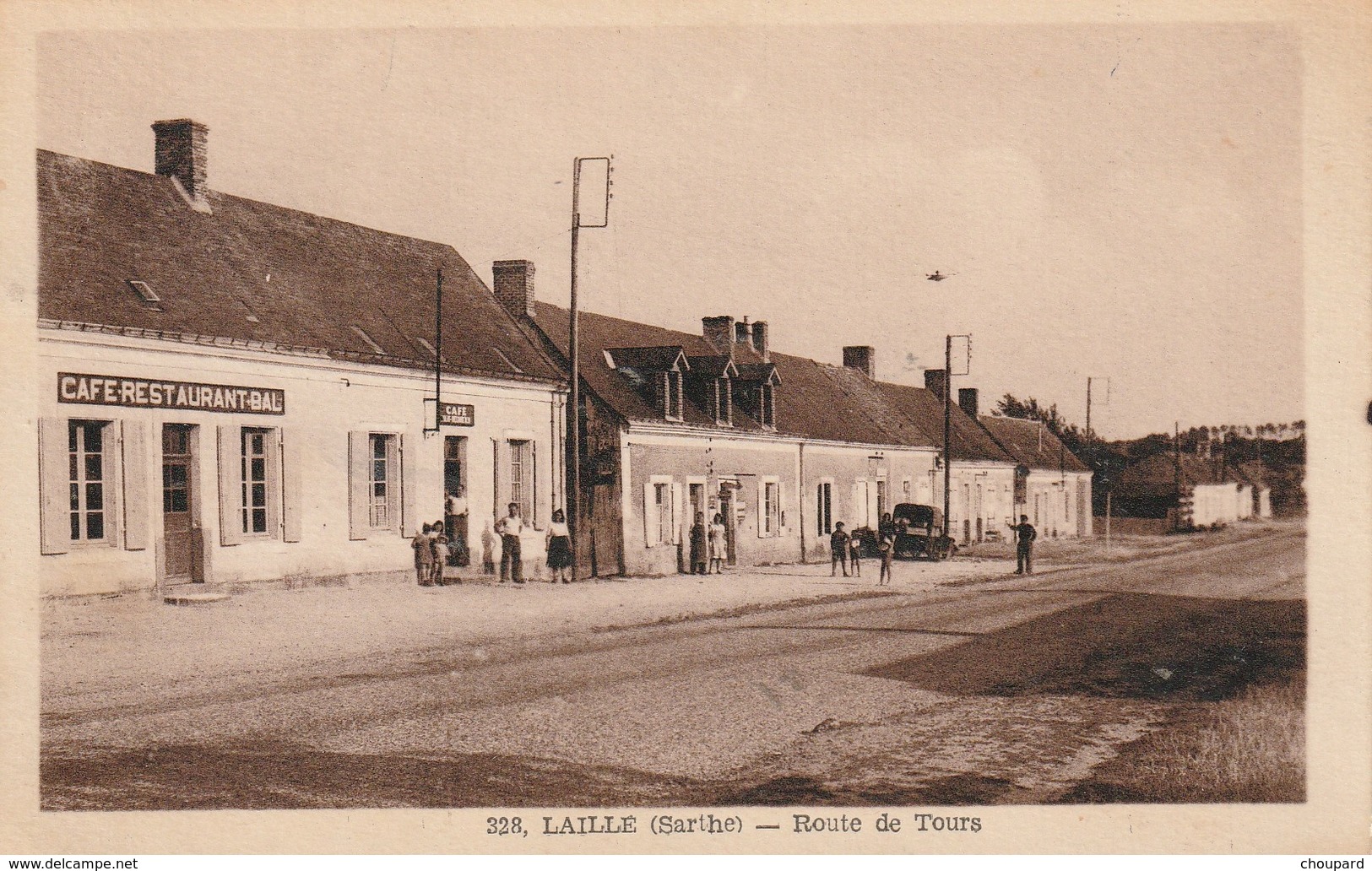 72 -Très Belle Carte Postale Ancienne De  LAILLE  Route De Tours - Andere & Zonder Classificatie