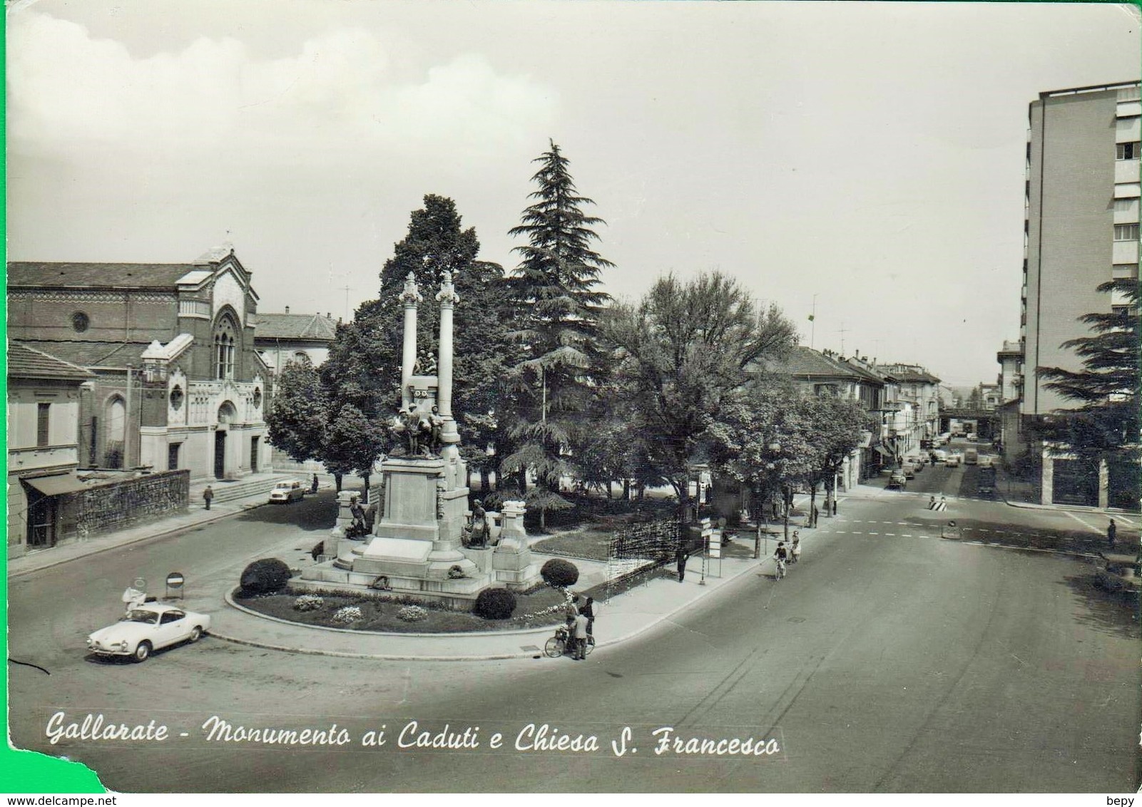 GALLARATE. Monumento Ai Caduti. Chiesa. San Francesco. Macchina. Auto. .   515 - Varese