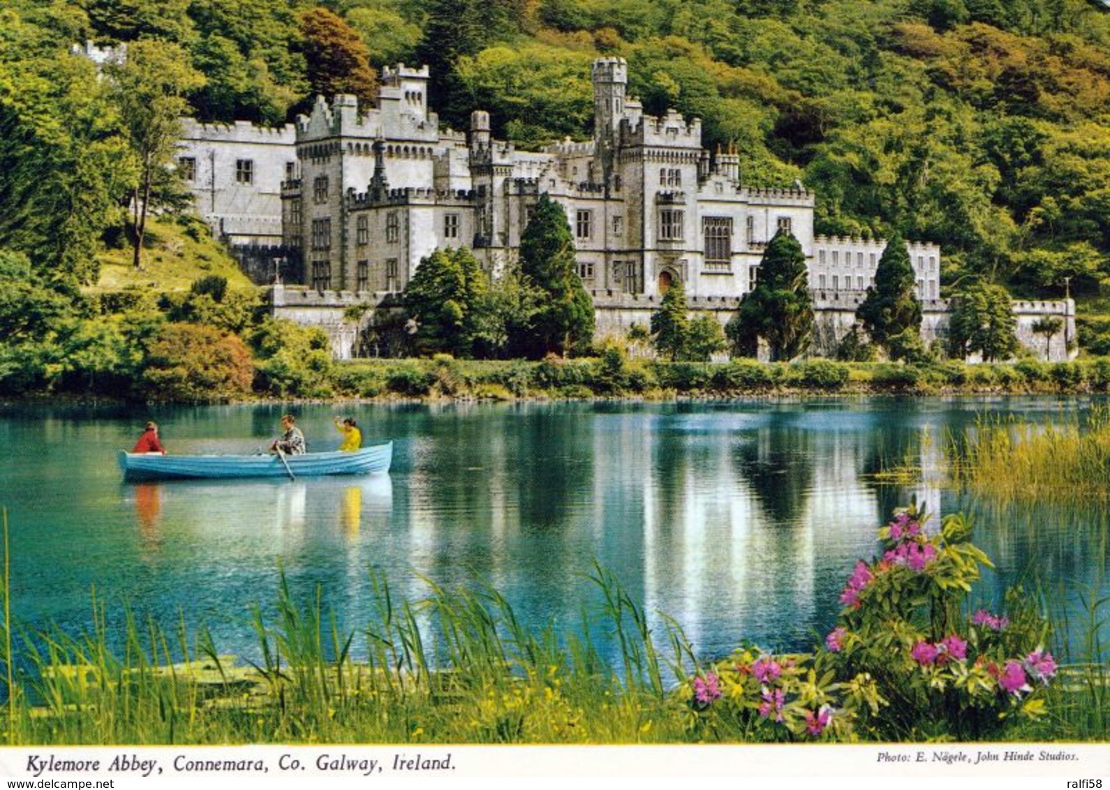 1 AK Irland Ireland * Kylemore Abbey Irische Benediktinerinnenabtei Gegr. 1665 - Seit 1920 Im Schloss Kylemore * - Galway