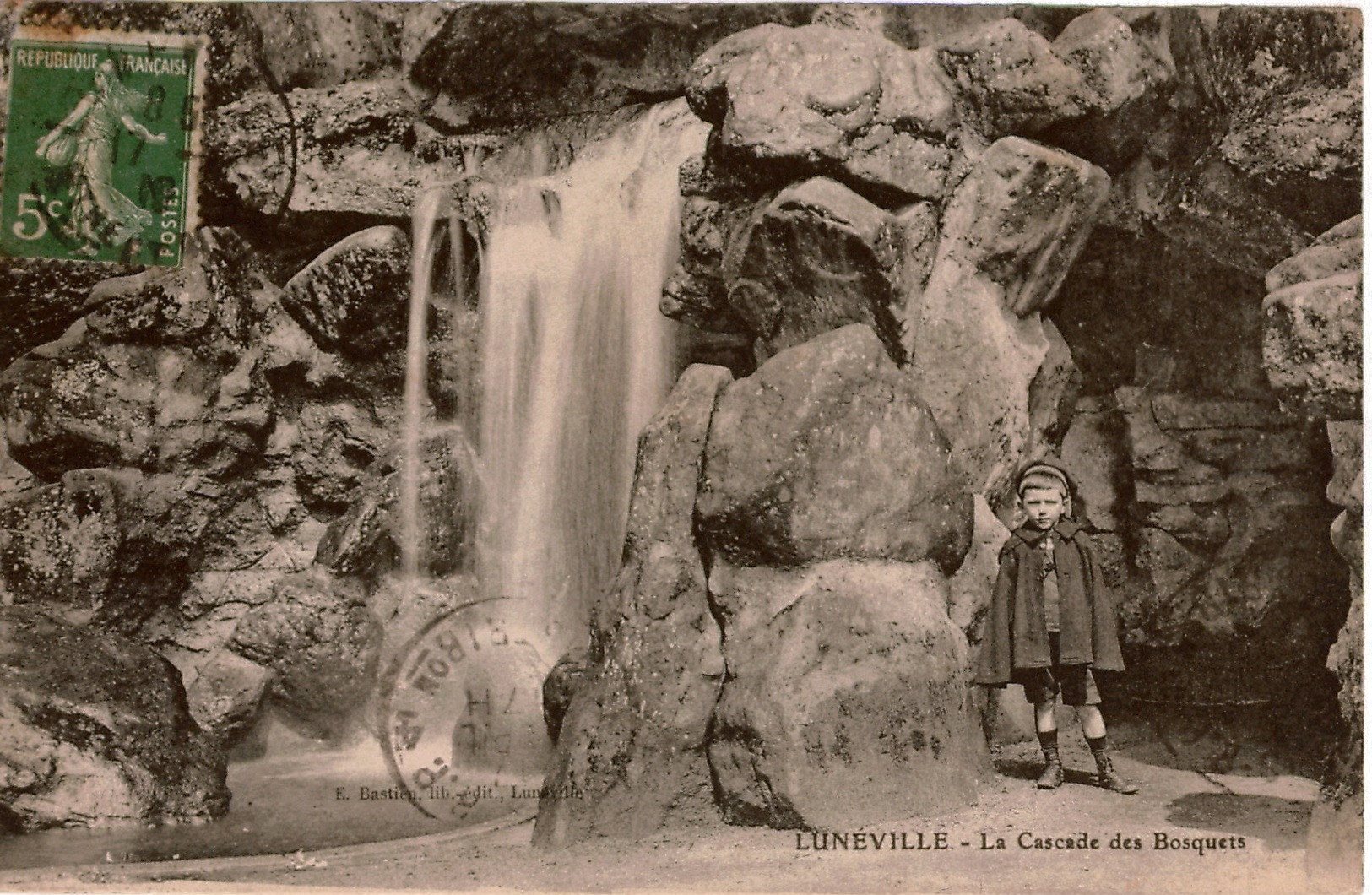 Bon lot de 20 cartes postales anciennes de France , toutes régions , pas de grandes villes , toutes scannées