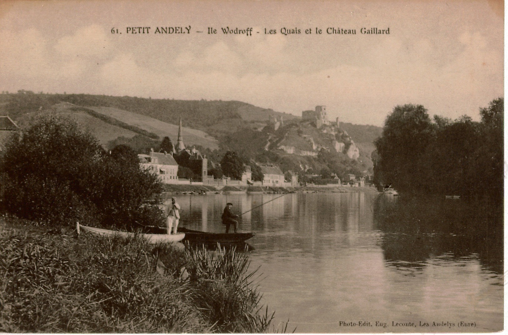 Bon lot de 20 cartes postales anciennes de France , toutes régions , pas de grandes villes , toutes scannées