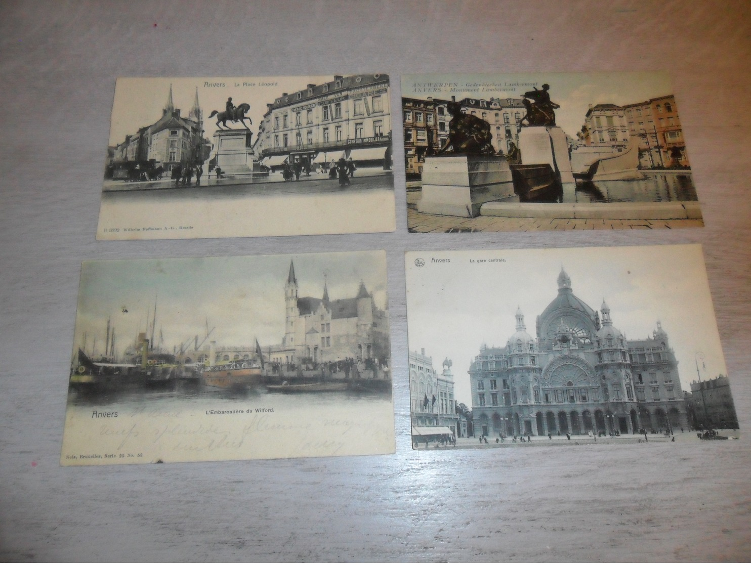 Beau lot de 60 cartes postales de Belgique  Anvers      Mooi lot van 60 postkaarten van België  Antwerpen - 60 scans