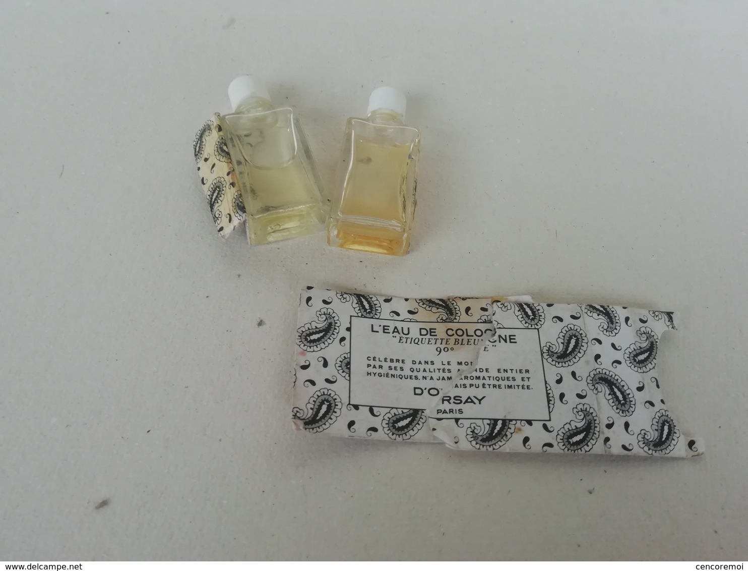 2 Miniatures Ou 1 ère Taille D'eau De Cologne Vintage Parfumerie D'Orsay - Miniaturas (en Caja)