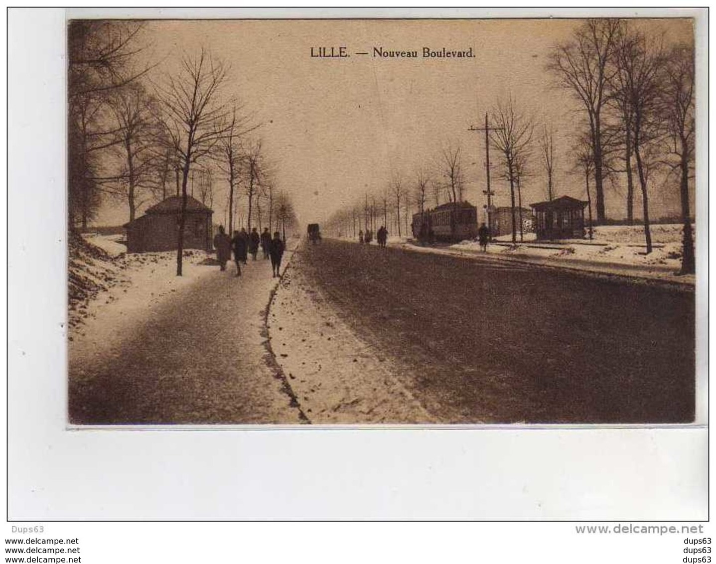 LILLE - Nouveau Boulevard - Tramway - Très Bon état - Lille