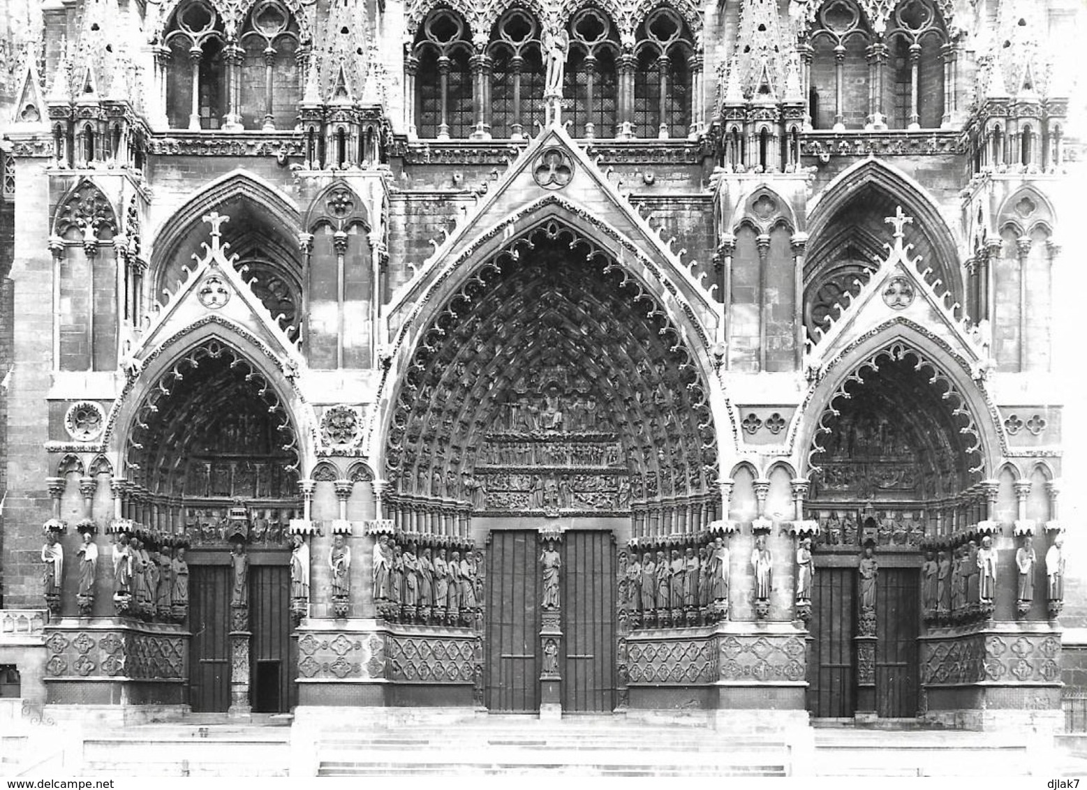 80 Amiens La Cathédrale Façade Occidentale Le Grand Portail (2 Scans) - Amiens