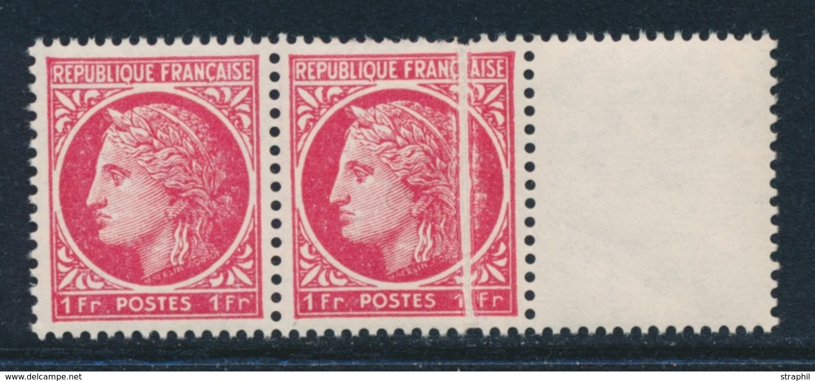 ** VARIETES - ** - N°676 - Paire Avec Pont - Dt 1 Ex Pli Accordéon - TB - Unused Stamps