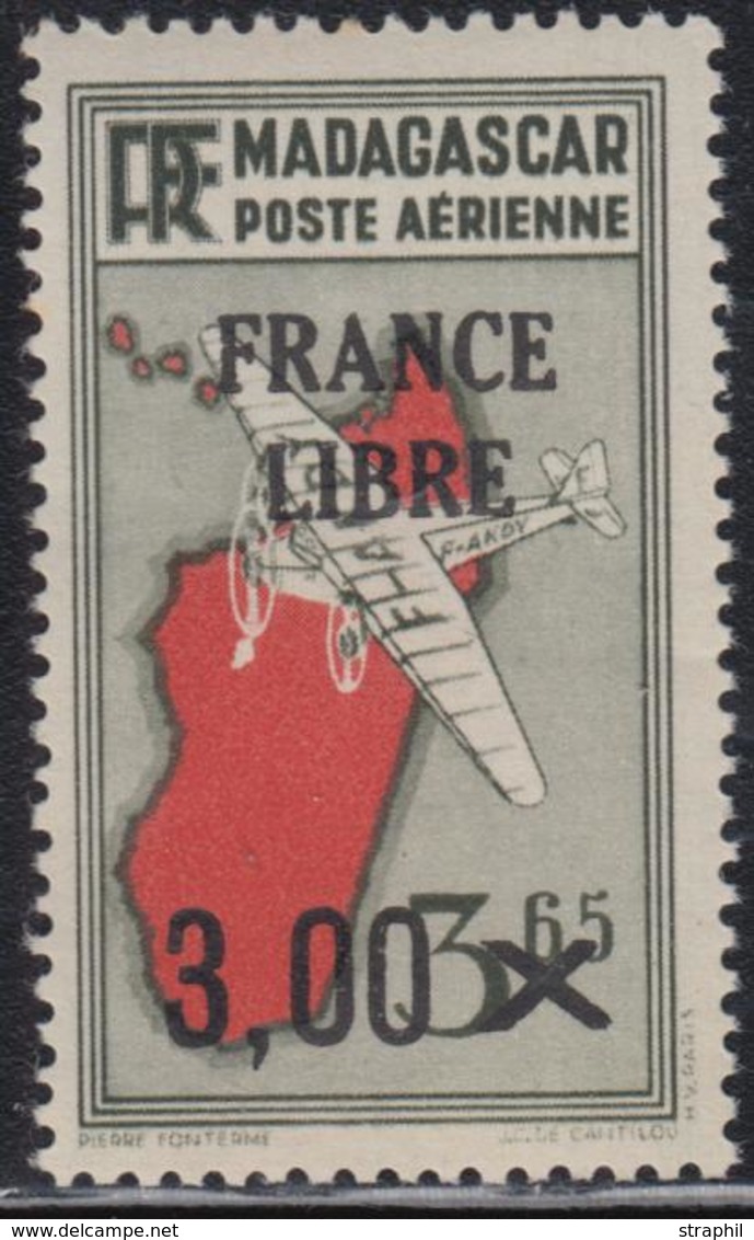 ** MADAGASCAR - POSTE AERIENNE - ** - N°53 - Variété Sac Postal - TB - Other & Unclassified