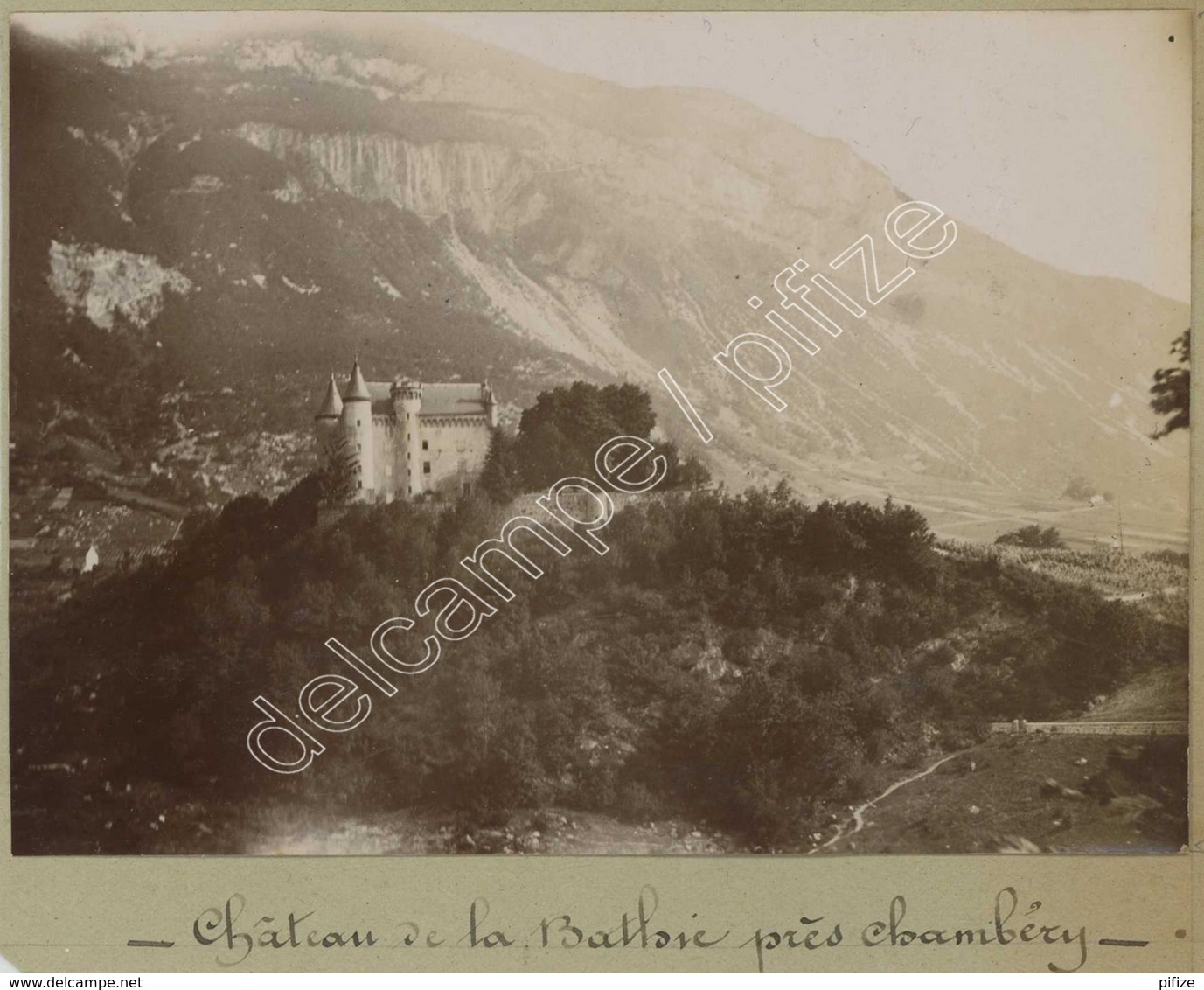 Château De La Bâtie Près Chambéry . Citrate 1890-1900 . - Anciennes (Av. 1900)